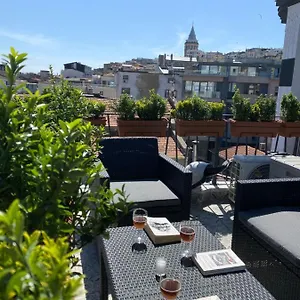 Apartahotel Galata Vav