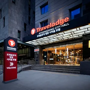 Hotel Travelodge Myeongdong Hall, Seúl